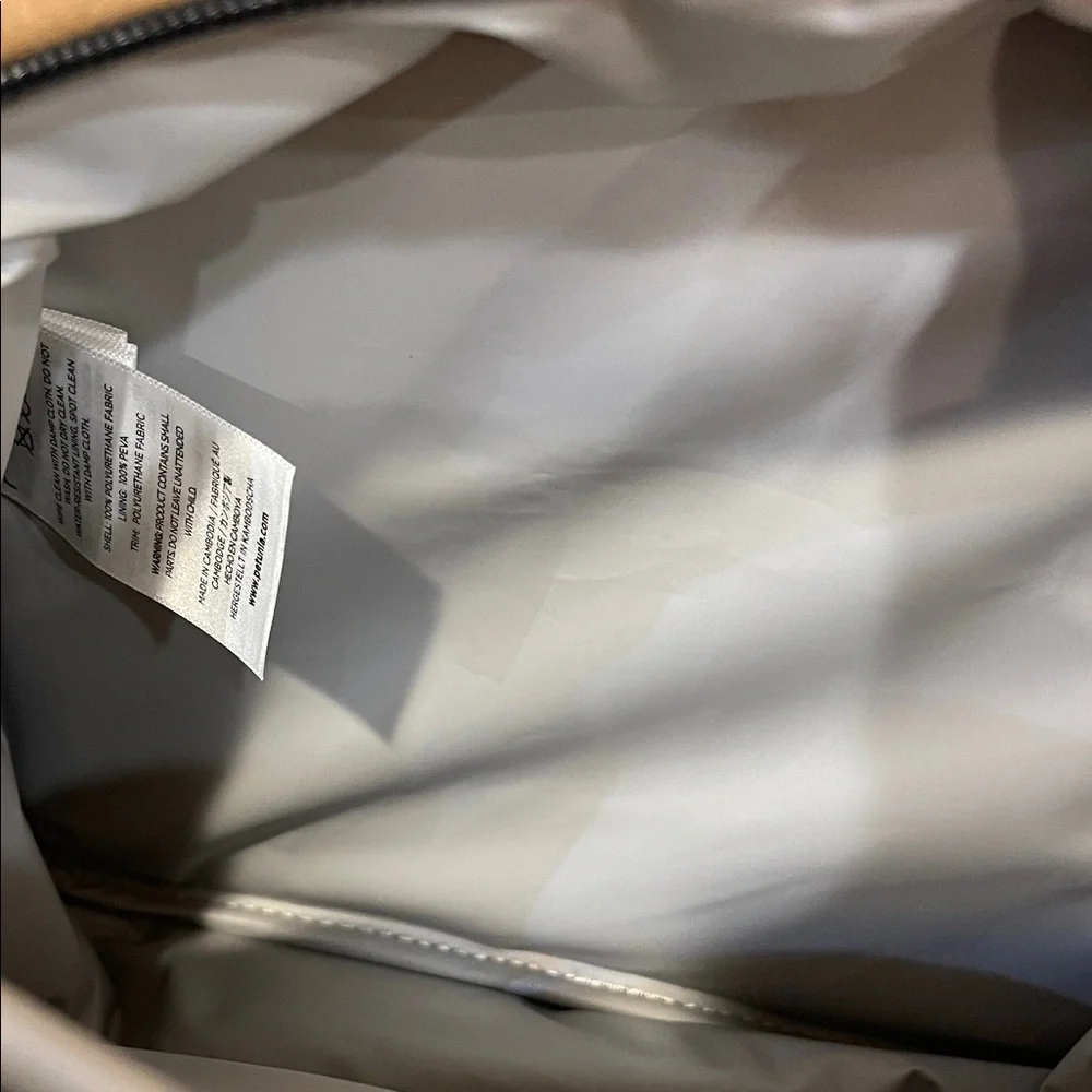 NWT Petunia Pickle Bottom Tandem Bottle & Lunch Tote - Brioche